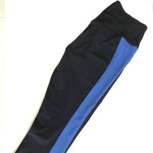 NIKE Black Dry Fit Cropped  Leggings Yoga Pants